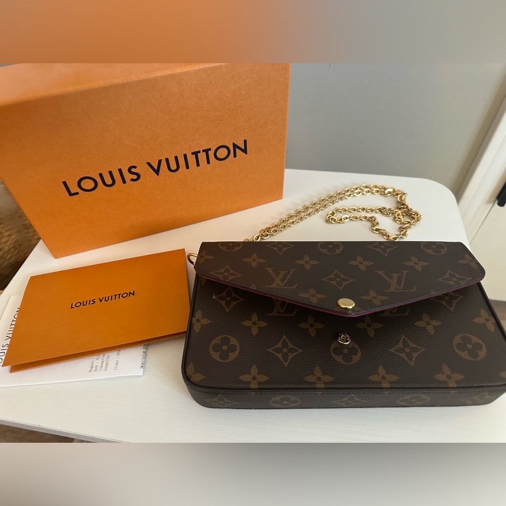 Bought in Paris! Louis Vuitton Félicie Pochette Monogram AUTHENTIC LIKE NEW! LV